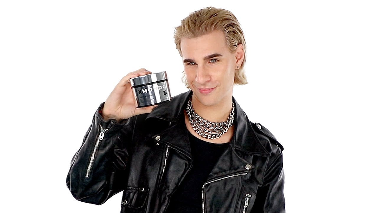 Load video: Brad Mondo showing off the Supernova Blonde Toning Reparative Mask product and how it works.